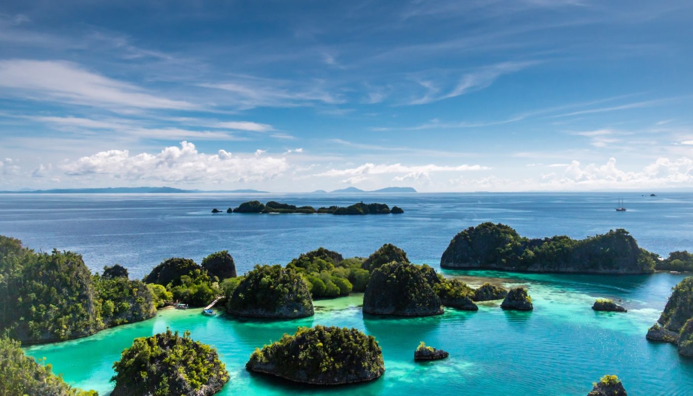 Amazing Places to Travel to Indonesia