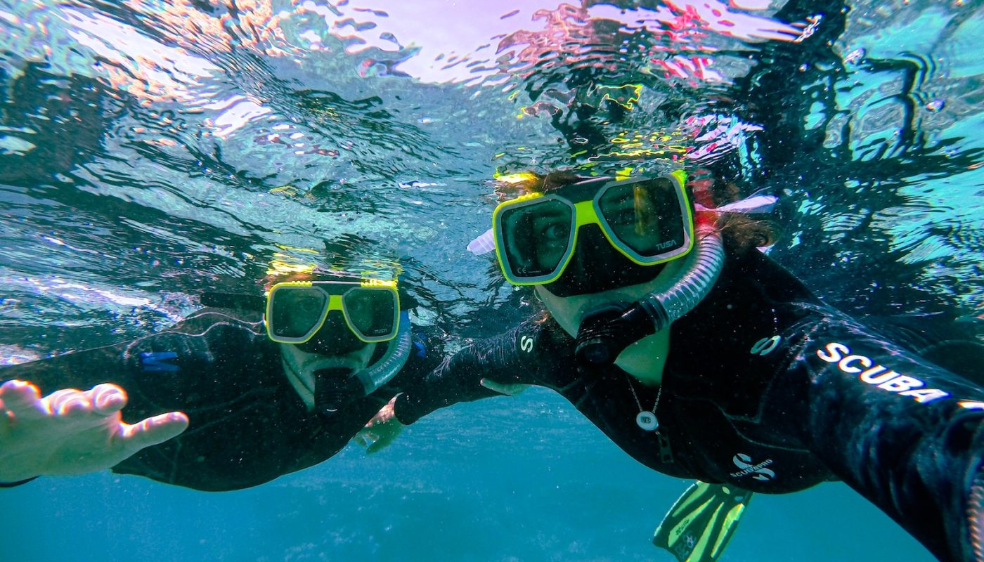 snorkeling couple